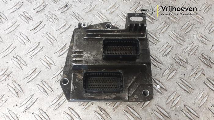 Gebruikte Computer Motormanagement Opel Astra H GTC (L08) 1.6 16V Twinport Prijs € 300,00 Margeregeling aangeboden door Autodemontage Vrijhoeven B.V.