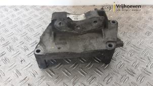 Gebruikte Motorsteun Opel Corsa D 1.3 CDTi 16V ecoFLEX Prijs € 25,00 Margeregeling aangeboden door Autodemontage Vrijhoeven B.V.