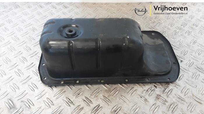 Gebruikte Carterpan Opel Combo Cargo 1.6 CDTI 100 Prijs € 20,00 Margeregeling aangeboden door Autodemontage Vrijhoeven B.V.