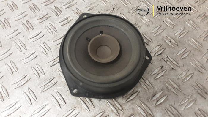 Gebruikte Luidspreker Opel Corsa E 1.4 16V Prijs € 15,00 Margeregeling aangeboden door Autodemontage Vrijhoeven B.V.
