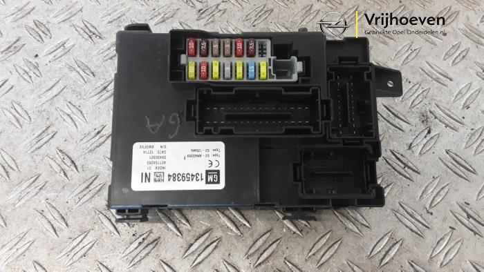 Gebruikte Module Bodycontrol Opel Meriva (B) 1.4 Turbo 16V ecoFLEX Prijs € 1.000,00 Margeregeling aangeboden door Autodemontage Vrijhoeven B.V.