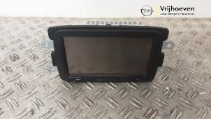 Gebruikte Display Multi Media regelunit Opel Vivaro 1.6 CDTI BiTurbo 120 Prijs € 250,00 Inclusief btw aangeboden door Autodemontage Vrijhoeven B.V.