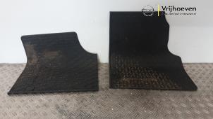 Gebruikte Matten Set Opel Vivaro 1.6 CDTI BiTurbo 120 Prijs € 40,00 Inclusief btw aangeboden door Autodemontage Vrijhoeven B.V.