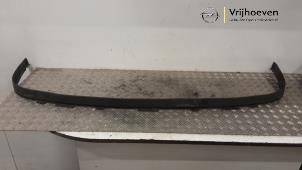 Gebruikte Lip voorbumper Opel Vivaro 1.6 CDTI BiTurbo 120 Prijs € 121,00 Inclusief btw aangeboden door Autodemontage Vrijhoeven B.V.