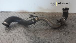 Gebruikte Intercooler Slang Opel Vivaro 1.6 CDTI BiTurbo 120 Prijs € 120,00 Inclusief btw aangeboden door Autodemontage Vrijhoeven B.V.