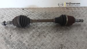 Gebruikte Homokineetas links-voor Opel Vivaro 1.6 CDTI BiTurbo 120 Prijs € 85,00 Inclusief btw aangeboden door Autodemontage Vrijhoeven B.V.