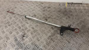 Gebruikte Olie Peilstok Opel Combo Cargo 1.5 CDTI 100 Prijs € 25,00 Inclusief btw aangeboden door Autodemontage Vrijhoeven B.V.