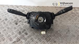 Gebruikte Licht + Raw Schakelaar Opel Combo Cargo 1.5 CDTI 100 Prijs € 180,00 Inclusief btw aangeboden door Autodemontage Vrijhoeven B.V.