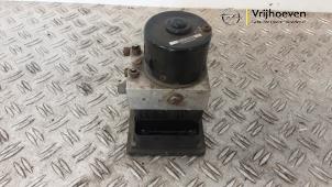 Gebruikte ABS Pomp Opel Zafira (M75) 1.8 16V Ecotec Prijs € 200,00 Margeregeling aangeboden door Autodemontage Vrijhoeven B.V.