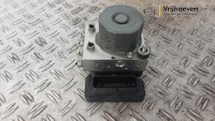 Gebruikte ABS Pomp Opel Corsa E 1.0 SIDI Turbo 12V Prijs € 45,00 Margeregeling aangeboden door Autodemontage Vrijhoeven B.V.