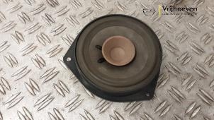 Gebruikte Speaker Opel Corsa D 1.4 16V Twinport Prijs € 15,00 Margeregeling aangeboden door Autodemontage Vrijhoeven B.V.