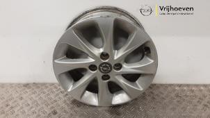 Gebruikte Velg Opel Karl 1.0 12V Prijs € 60,00 Margeregeling aangeboden door Autodemontage Vrijhoeven B.V.
