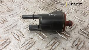 Gebruikte Evap klep Opel Karl 1.0 12V Prijs € 20,00 Margeregeling aangeboden door Autodemontage Vrijhoeven B.V.