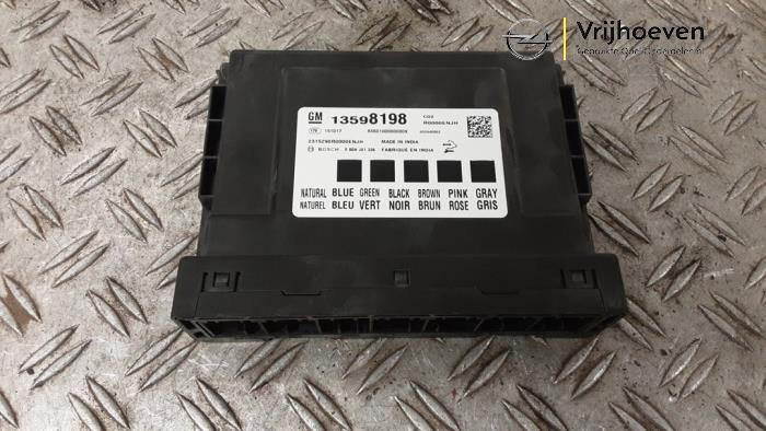 Gebruikte Module Bodycontrol Opel Karl 1.0 12V Prijs € 80,00 Margeregeling aangeboden door Autodemontage Vrijhoeven B.V.