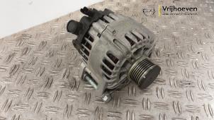 Alternator van een Opel Corsa F (UB/UH/UP) 1.2 Turbo 12V 100 2024