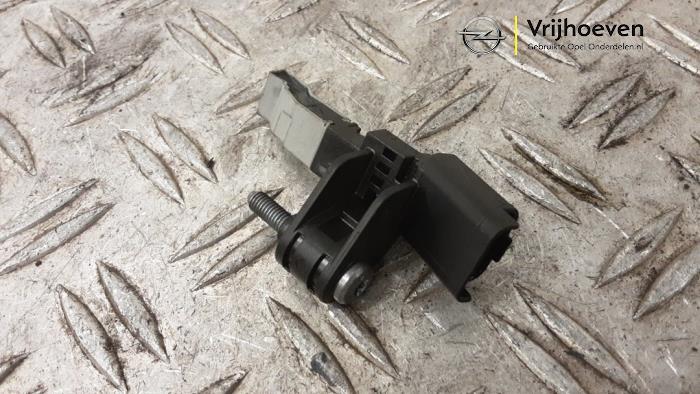 Gebruikte Krukas sensor Opel Corsa F (UB/UH/UP) 1.2 Turbo 12V 100 Prijs € 20,00 Inclusief btw aangeboden door Autodemontage Vrijhoeven B.V.