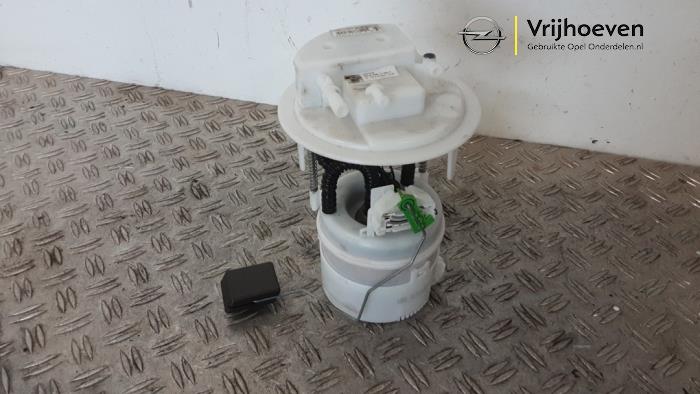 Gebruikte Tank element Pomp Opel Corsa F (UB/UH/UP) 1.2 Turbo 12V 100 Prijs € 99,99 Inclusief btw aangeboden door Autodemontage Vrijhoeven B.V.
