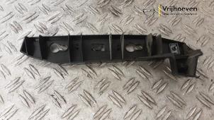 Gebruikte Bumpersteun rechts-achter Opel Corsa F (UB/UH/UP) 1.2 Turbo 12V 100 Prijs € 20,00 Inclusief btw aangeboden door Autodemontage Vrijhoeven B.V.