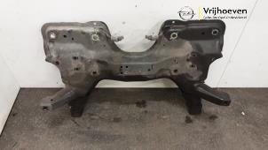 Gebruikte Subframe Opel Corsa E 1.4 Turbo 16V Prijs € 100,00 Margeregeling aangeboden door Autodemontage Vrijhoeven B.V.