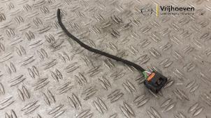 Gebruikte Stekker Opel Corsa F (UB/UH/UP) 1.2 Turbo 12V 100 Prijs € 30,00 Inclusief btw aangeboden door Autodemontage Vrijhoeven B.V.