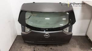 Gebruikte Achterklep Opel Crossland (X) 1.2 Turbo 12V Prijs € 400,00 Margeregeling aangeboden door Autodemontage Vrijhoeven B.V.