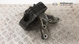 Gebruikte Motorrubber Opel Corsa F (UB/UH/UP) 1.2 Turbo 12V 100 Prijs € 35,01 Inclusief btw aangeboden door Autodemontage Vrijhoeven B.V.