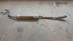 Gebruikte Uitlaat Middendemper Opel Adam 1.0 Ecotec 12V SIDI Turbo Prijs € 150,00 Margeregeling aangeboden door Autodemontage Vrijhoeven B.V.