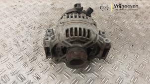 Gebruikte Dynamo Opel Vectra C Caravan 2.2 DIG 16V Prijs € 40,00 Margeregeling aangeboden door Autodemontage Vrijhoeven B.V.