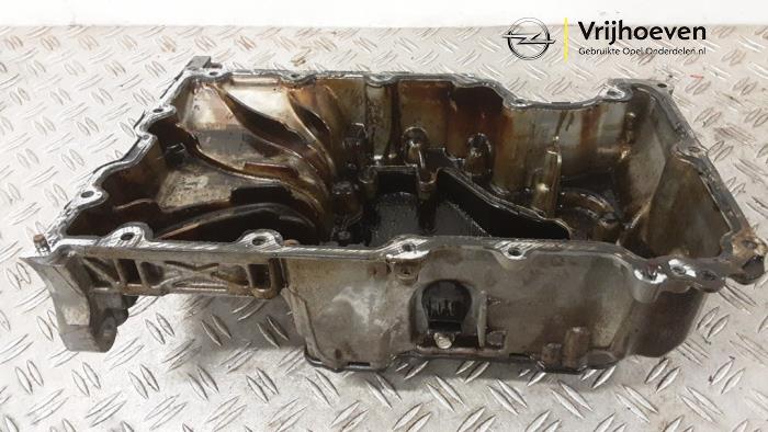 Gebruikte Carterpan Opel Astra K 1.4 Turbo 16V Prijs € 75,00 Margeregeling aangeboden door Autodemontage Vrijhoeven B.V.