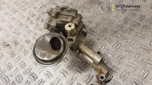 Gebruikte Oliepomp Opel Astra K Sports Tourer 1.4 Turbo 16V Prijs € 75,00 Margeregeling aangeboden door Autodemontage Vrijhoeven B.V.