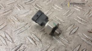 Gebruikte Brandstofdruk sensor Opel Vectra C Caravan 2.2 DIG 16V Prijs € 80,00 Margeregeling aangeboden door Autodemontage Vrijhoeven B.V.