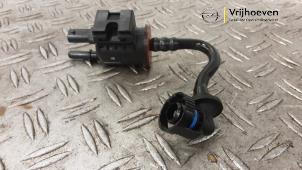 Gebruikte Evap klep Opel Astra K Sports Tourer 1.0 Turbo 12V Prijs € 30,00 Margeregeling aangeboden door Autodemontage Vrijhoeven B.V.