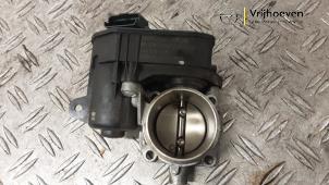 Gebruikte Gasklephuis Opel Crossland (X) 1.2 Turbo 12V Prijs € 40,00 Margeregeling aangeboden door Autodemontage Vrijhoeven B.V.