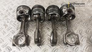 Gebruikte Zuiger Opel Combo Cargo 1.5 CDTI 100 Prijs € 120,00 Inclusief btw aangeboden door Autodemontage Vrijhoeven B.V.