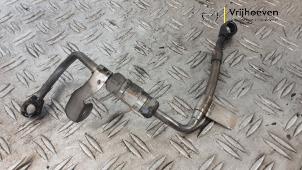 Gebruikte Oliedruk Leiding Opel Astra K Sports Tourer 1.6 CDTI 110 16V Prijs € 75,00 Margeregeling aangeboden door Autodemontage Vrijhoeven B.V.