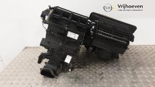 Gebruikte Kachelhuis Opel Insignia Grand Sport 1.5 Turbo 16V 140 Prijs € 400,00 Margeregeling aangeboden door Autodemontage Vrijhoeven B.V.