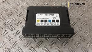 Gebruikte Computer Body Control Opel Adam 1.0 Ecotec 12V SIDI Turbo Prijs € 80,00 Margeregeling aangeboden door Autodemontage Vrijhoeven B.V.