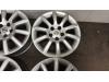 Velgen set van een Opel Astra H SW (L35) 1.6 16V Twinport 2005
