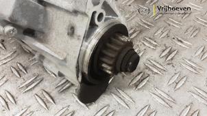 Startmotor van een Opel Insignia Grand Sport 1.5 Turbo 16V 140 2017
