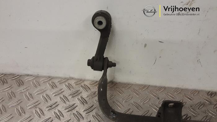 Stabilisatorstang achter van een Opel Insignia Grand Sport 1.5 Turbo 16V 140 2017