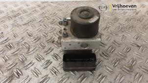 Gebruikte ABS Pomp Opel Astra H SW (L35) 1.6 16V Twinport Prijs € 200,00 Margeregeling aangeboden door Autodemontage Vrijhoeven B.V.