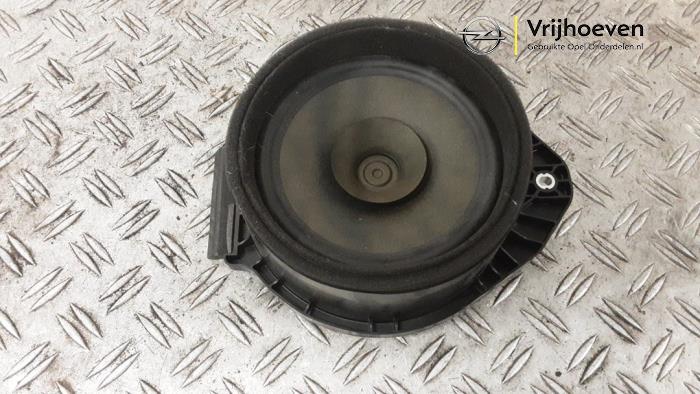 Luidspreker van een Opel Insignia Grand Sport 1.5 Turbo 16V 140 2017