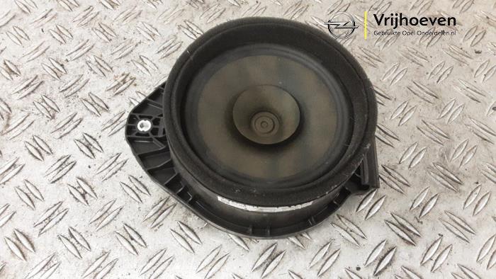 Luidspreker van een Opel Insignia Grand Sport 1.5 Turbo 16V 140 2017