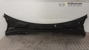 Gebruikte Paravent Opel Insignia Grand Sport 1.5 Turbo 16V 140 Prijs € 50,00 Margeregeling aangeboden door Autodemontage Vrijhoeven B.V.