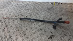 Gebruikte Olie Peilstok Opel Grandland (X) 1.6 CDTi 120 Prijs € 25,00 Margeregeling aangeboden door Autodemontage Vrijhoeven B.V.