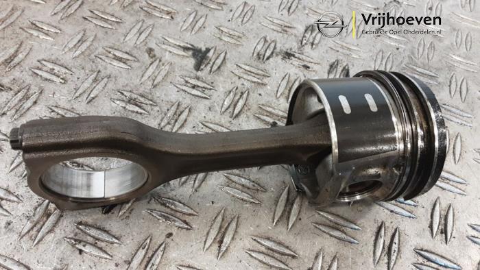Gebruikte Zuiger Opel Grandland (X) 1.6 CDTi 120 Prijs € 35,00 Margeregeling aangeboden door Autodemontage Vrijhoeven B.V.