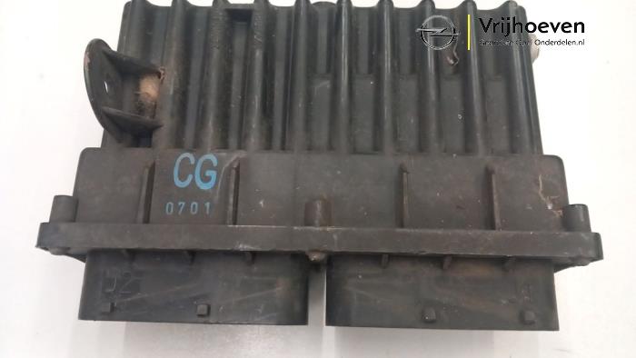 Computer Koeling van een Opel Zafira (F75) 1.6 16V 2001