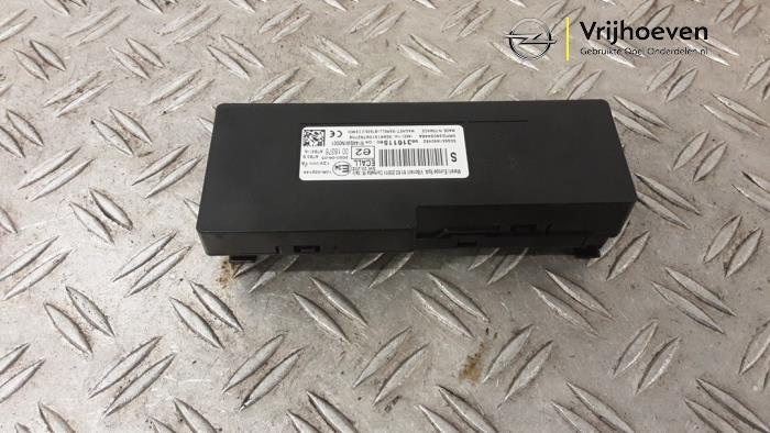 Gebruikte Telefoon interface Opel Corsa F (UB/UH/UP) 1.2 Turbo 12V 100 Prijs € 50,00 Margeregeling aangeboden door Autodemontage Vrijhoeven B.V.