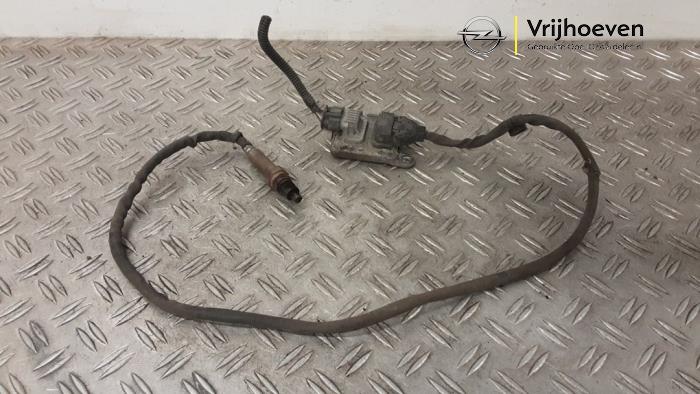Gebruikte Nox sensor Opel Astra K Sports Tourer 1.6 CDTI 136 16V Prijs € 350,00 Margeregeling aangeboden door Autodemontage Vrijhoeven B.V.