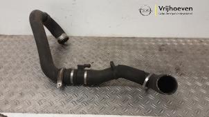 Gebruikte Intercooler Slang Opel Corsa D 1.6i OPC 16V Turbo Prijs € 100,00 Margeregeling aangeboden door Autodemontage Vrijhoeven B.V.